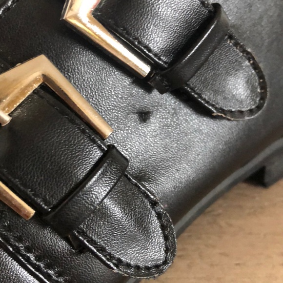 SIZE 6 NEW BLACK BOOTS WITH BUCKLES - Picture 5 of 9